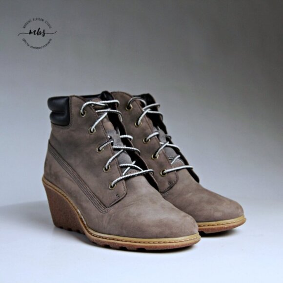 EUC Timberland Earthkeepers Amston Wedge Ankle Boots Gray Black Women 7 - Picture 2 of 13